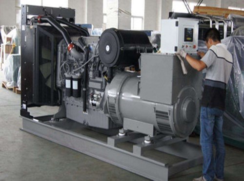 金平柴油发电机空气滤清器堵塞会对发电机组产生哪些影响？