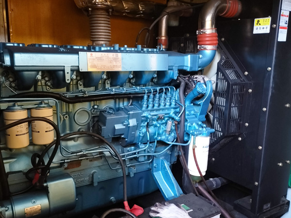 金平磷酸铁锂蓄电池的使用寿命与哪些因素有关？