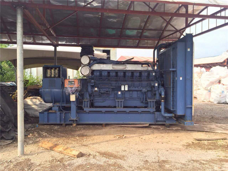 金平如何判断压力测试设备的压力是否稳定？