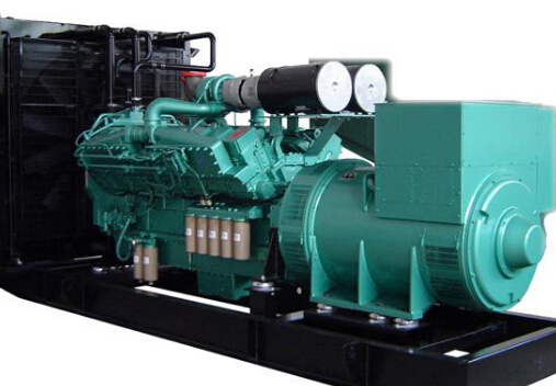 金平冬季柴油发电机组启动前应进行哪些预热操作？